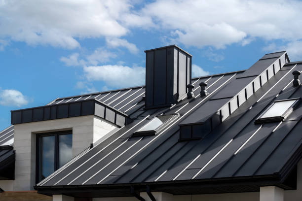 Best Roof Moss and Algae Removal  in Shenandoah Heights, PA